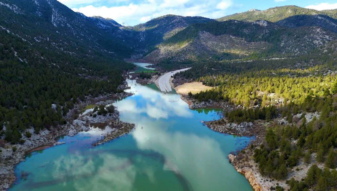 Konya – Antalya yolunda su seviyesi 3 metreye çıktı 8